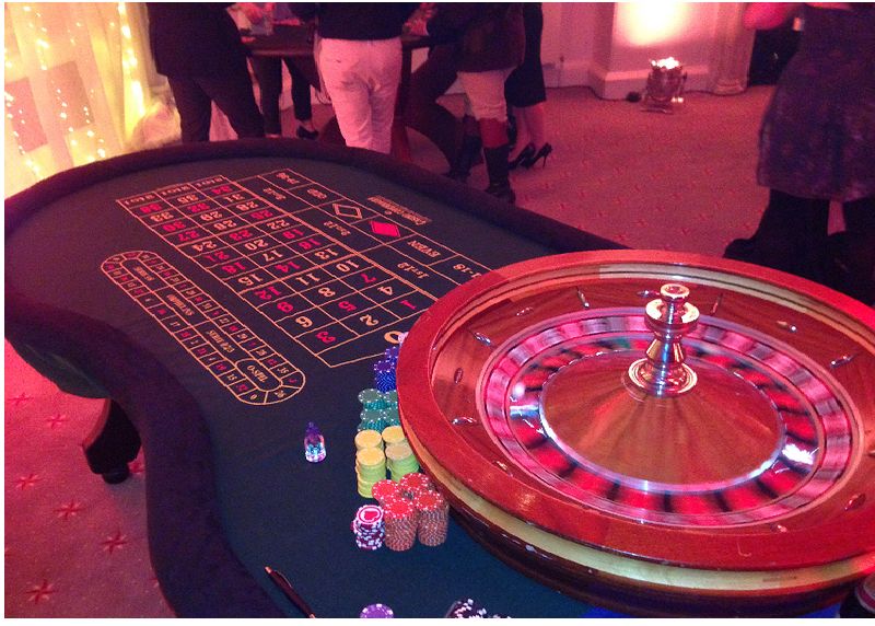 ROYAL CASINO کیسینو میں بکراٹکھیلیں